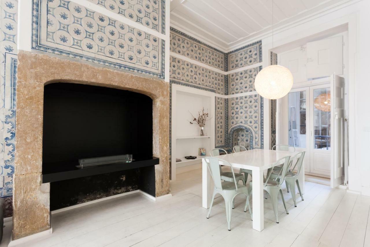 Baixa Tile Blue Two-Bedroom Apartment - By Lu Holidays Lisboa المظهر الخارجي الصورة